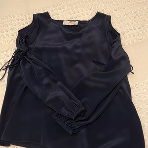 Beautiful navy silk blouse. Perfect for fall.